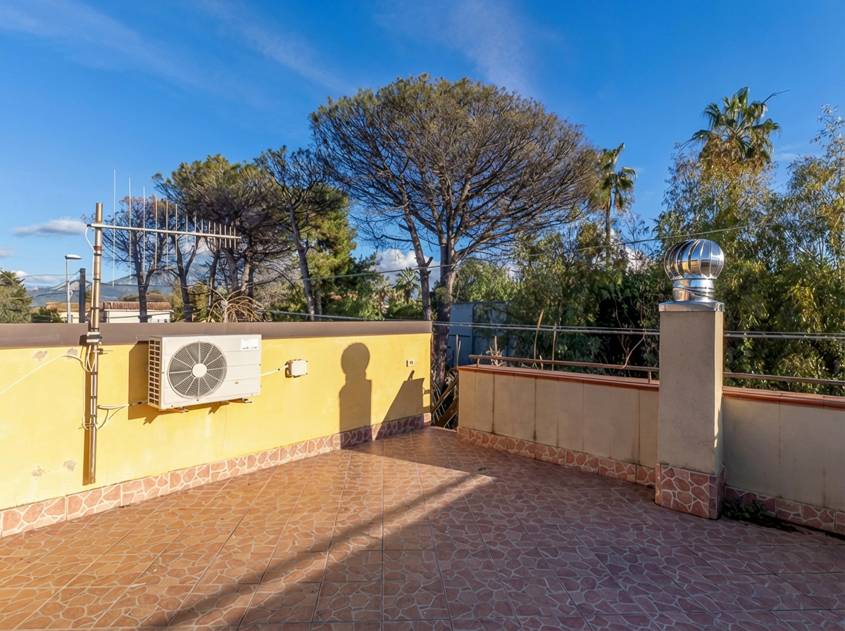 La Tua Casa al Mare, Senza Compromessi-Rif270126