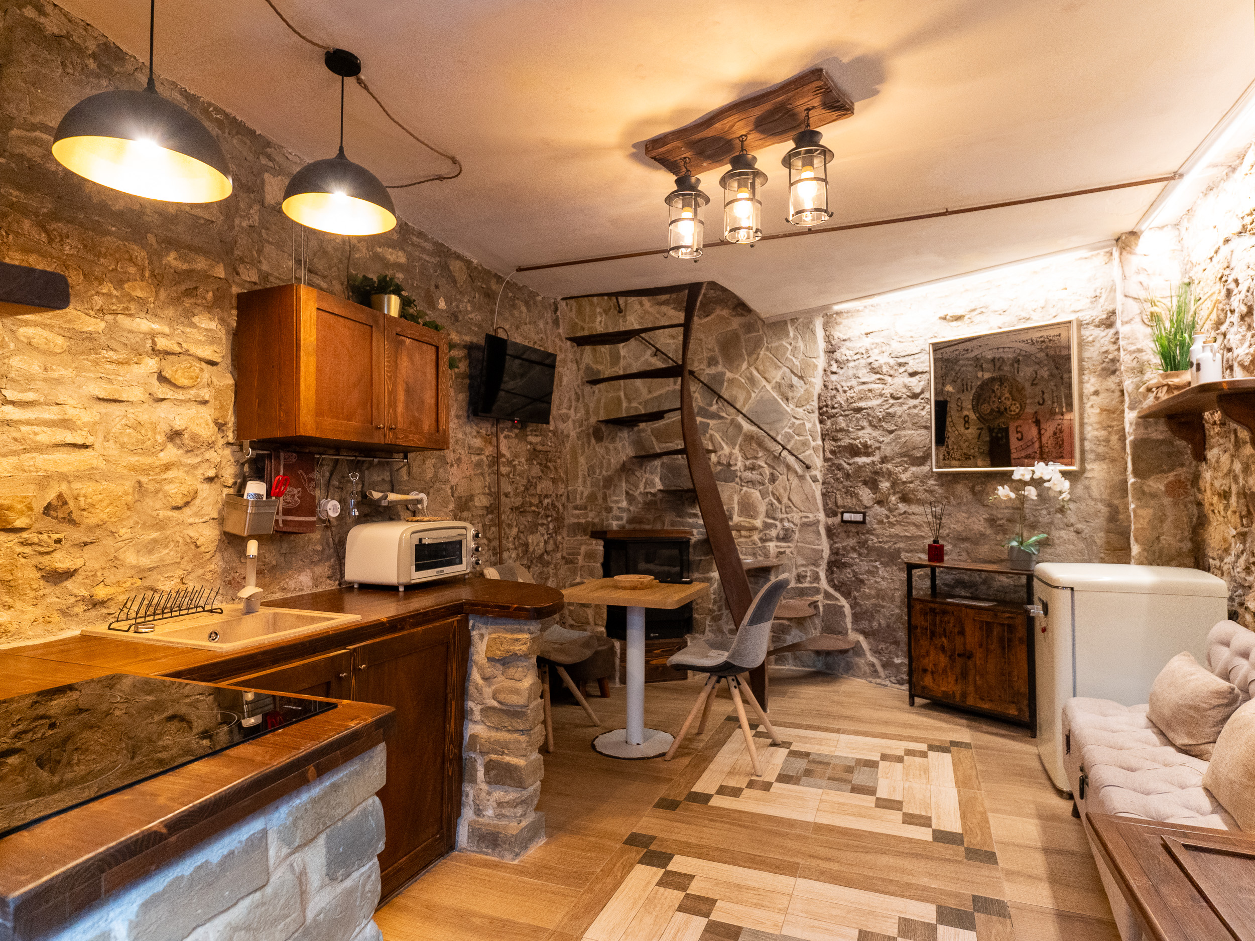 Appartamento Nel Centro Storico Di Agropoli -Cod.Rif.240326