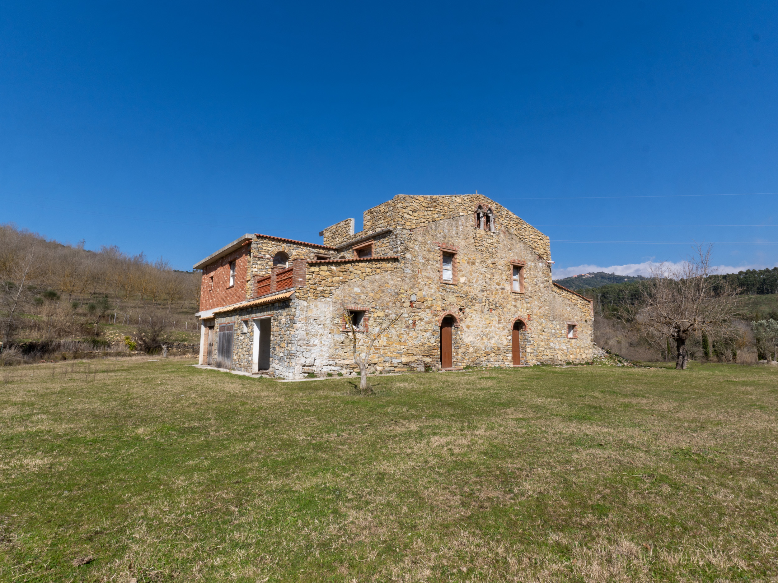 Terra, Struttura, Visione: Qui Nasce il Business-Cod.Rif: 260226