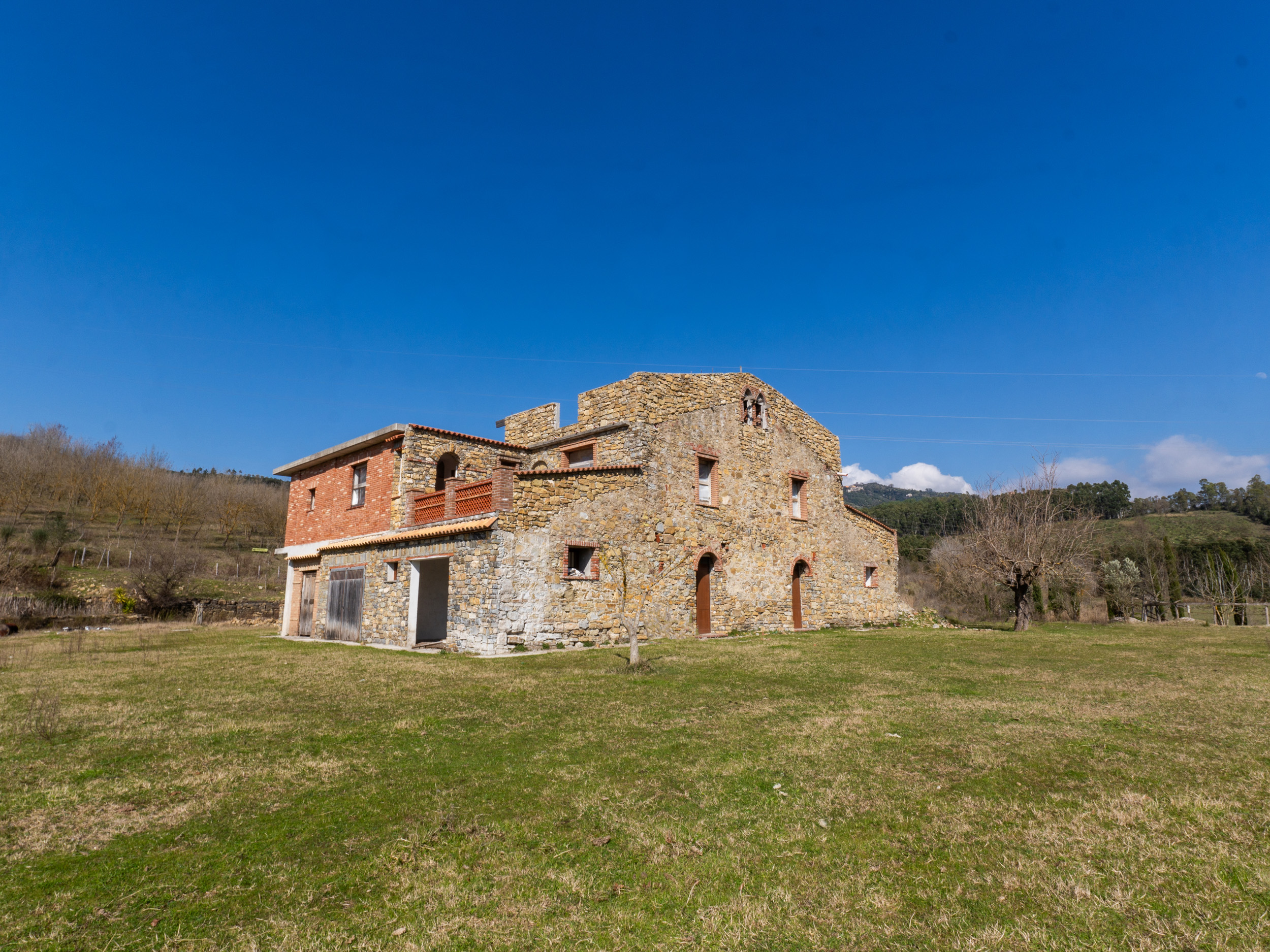 Terra, Struttura, Visione: Qui Nasce il Business-Cod.Rif: 260226