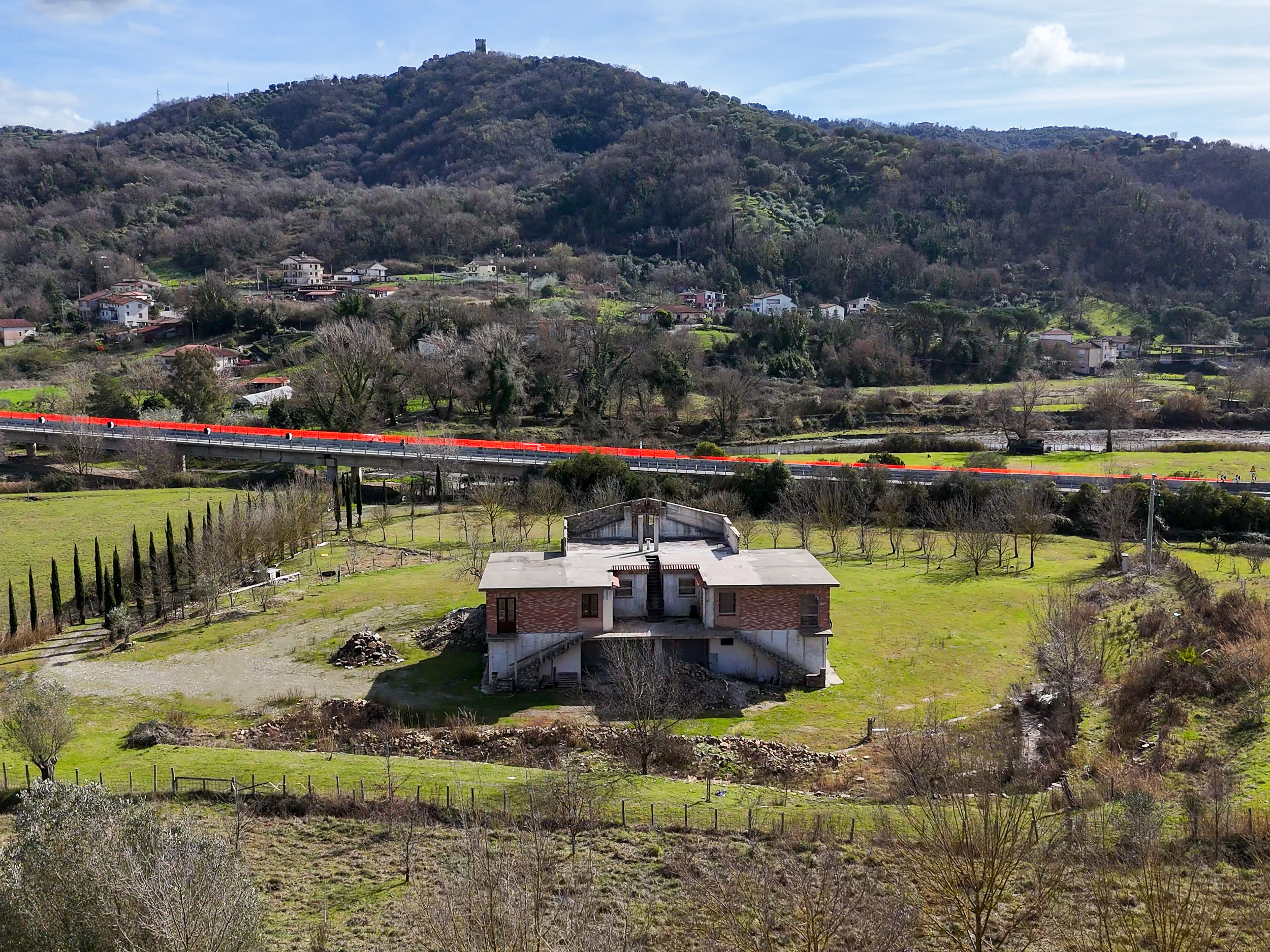 Terra, Struttura, Visione: Qui Nasce il Business-Cod.Rif: 260226