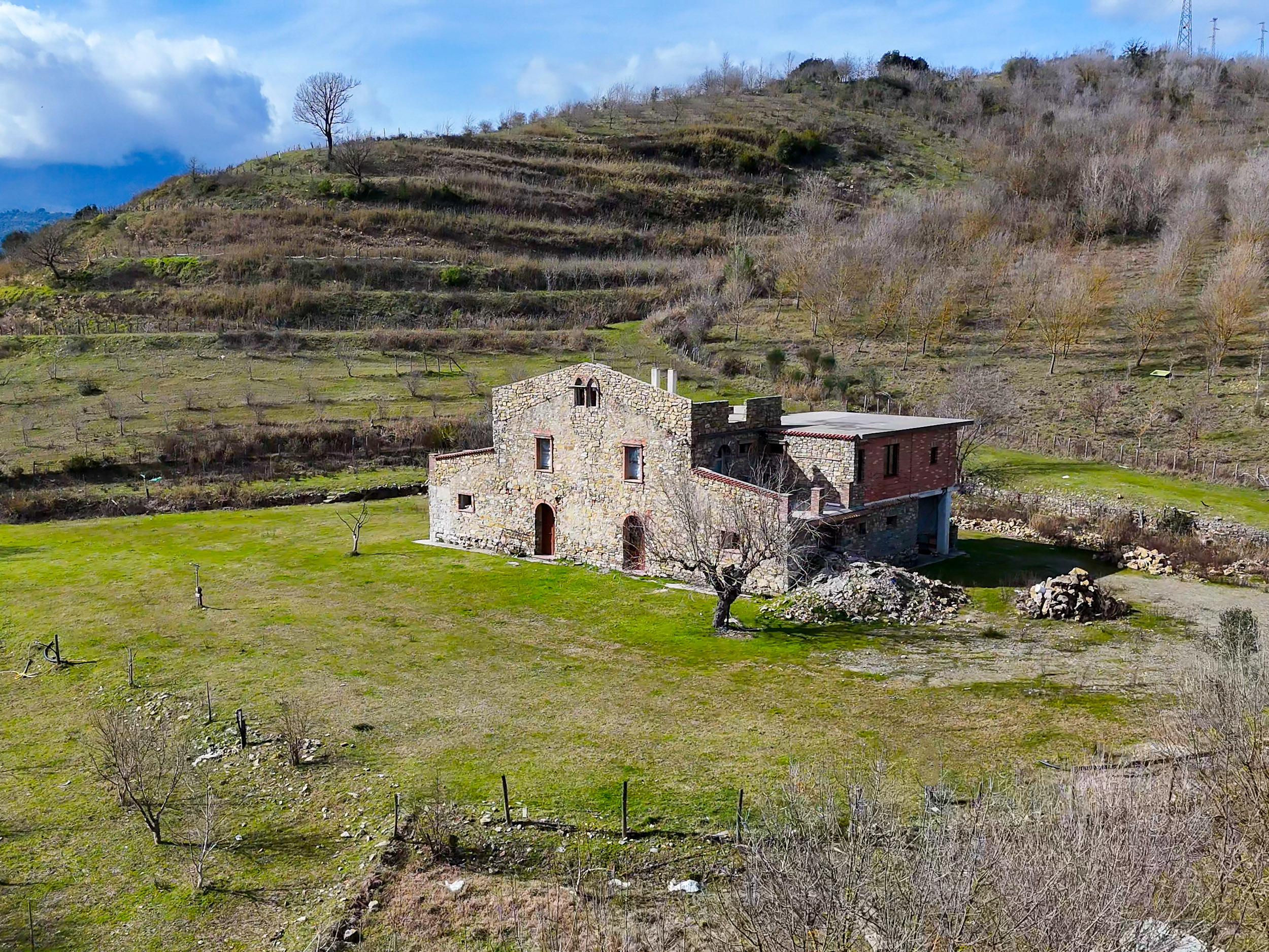 Terra, Struttura, Visione: Qui Nasce il Business-Cod.Rif: 260226