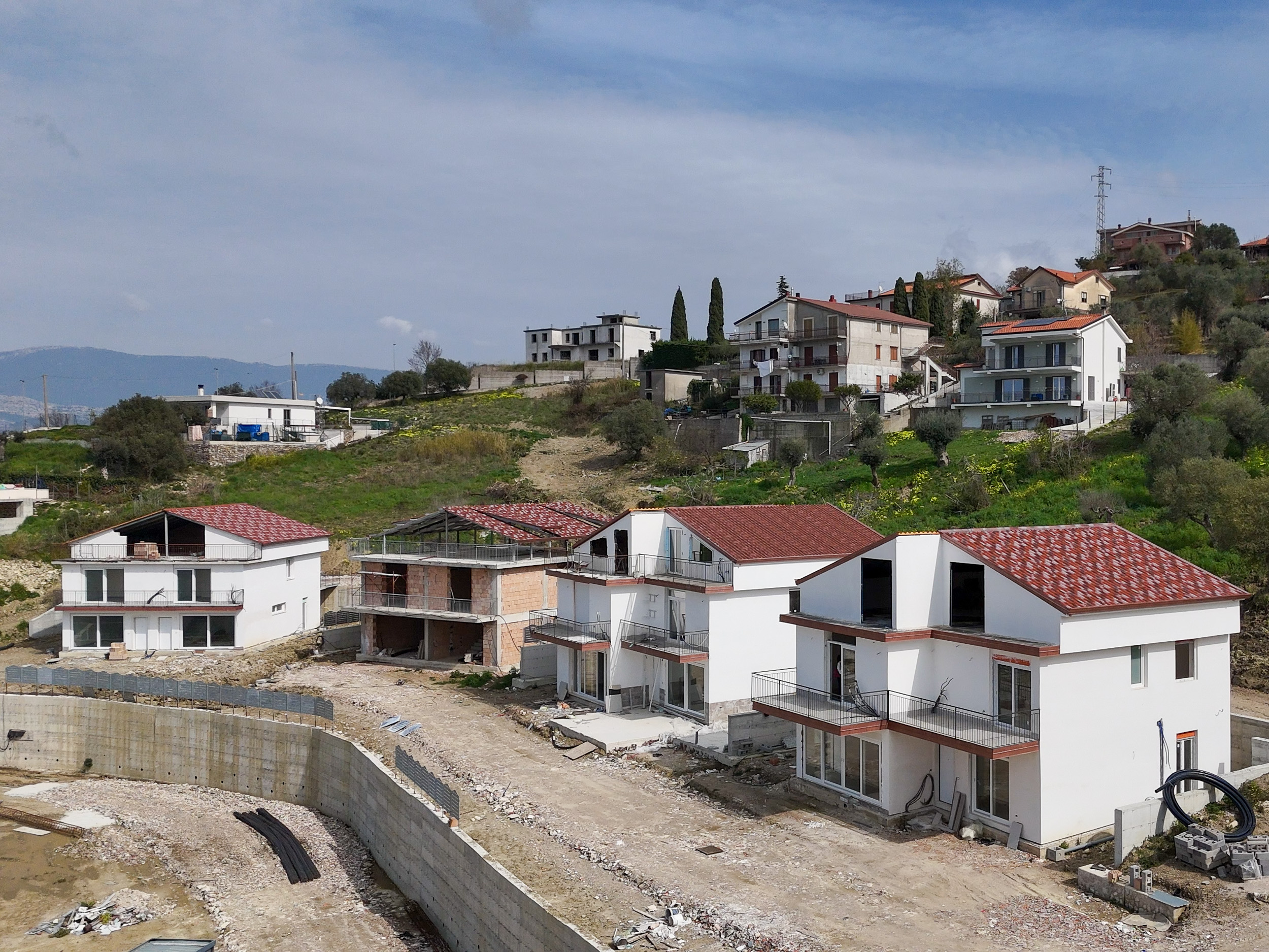 Nuova costruzione con spazio esterno Cod.Rif.020326A