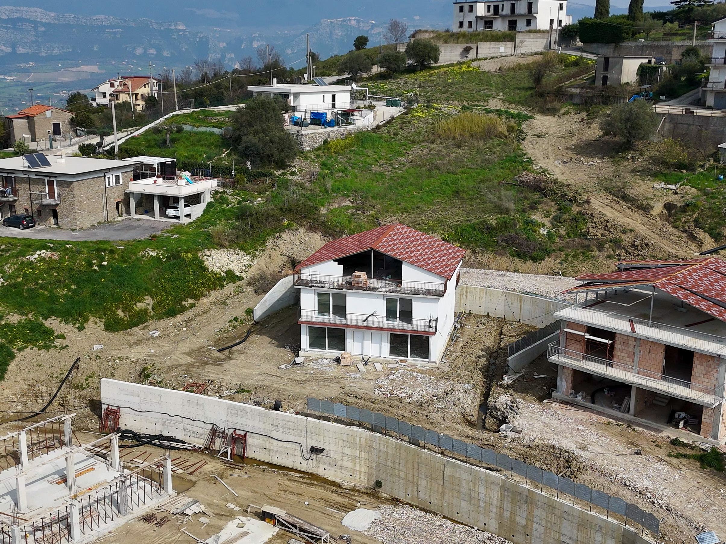 Nuova costruzione con spazio esterno Cod.Rif.020326A