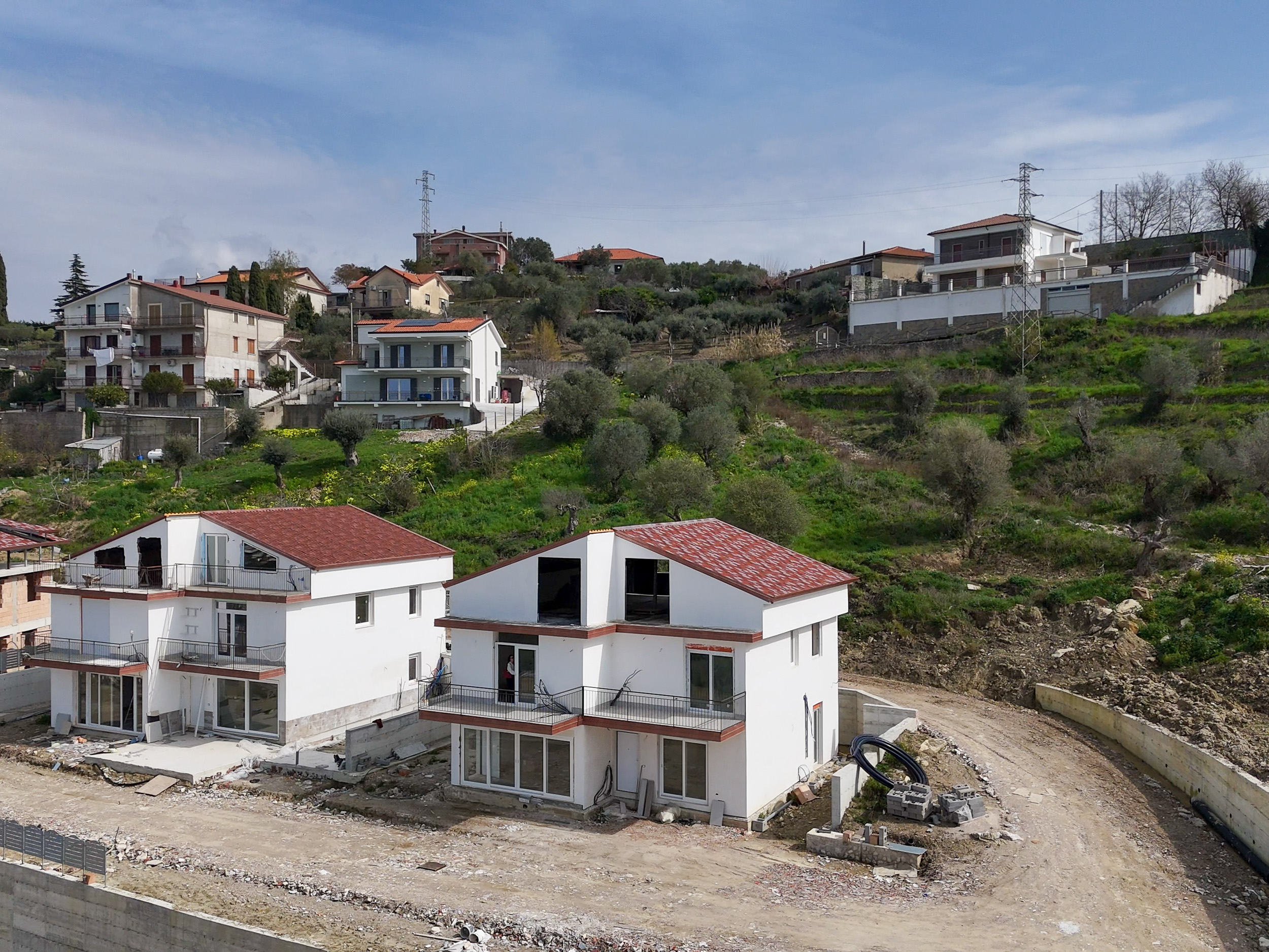 Villa bifamiliare con Giardino-Cod.Rif.020326