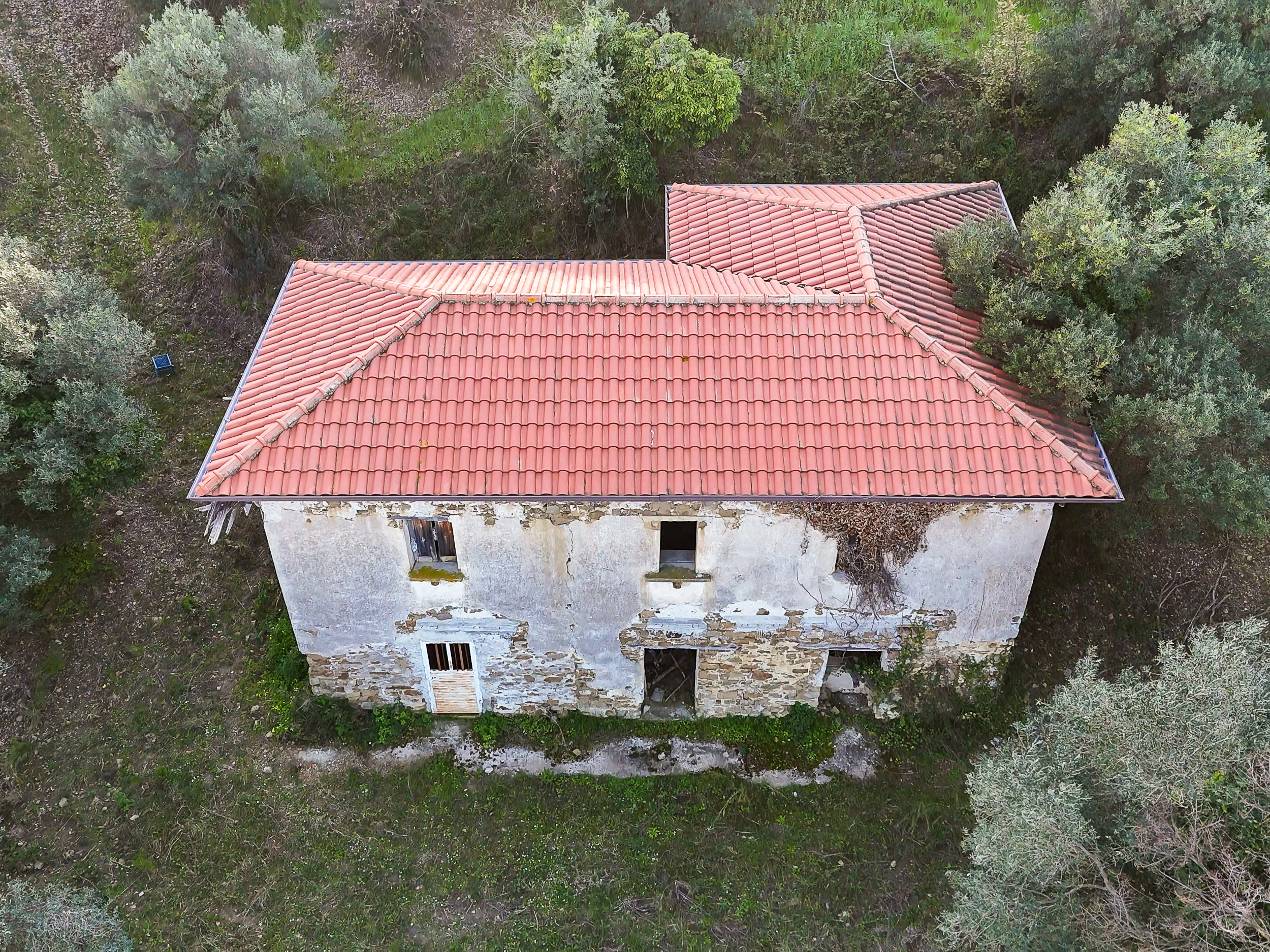 Casale nel cuore del Cilento con terreno Cod.Rif.260226B