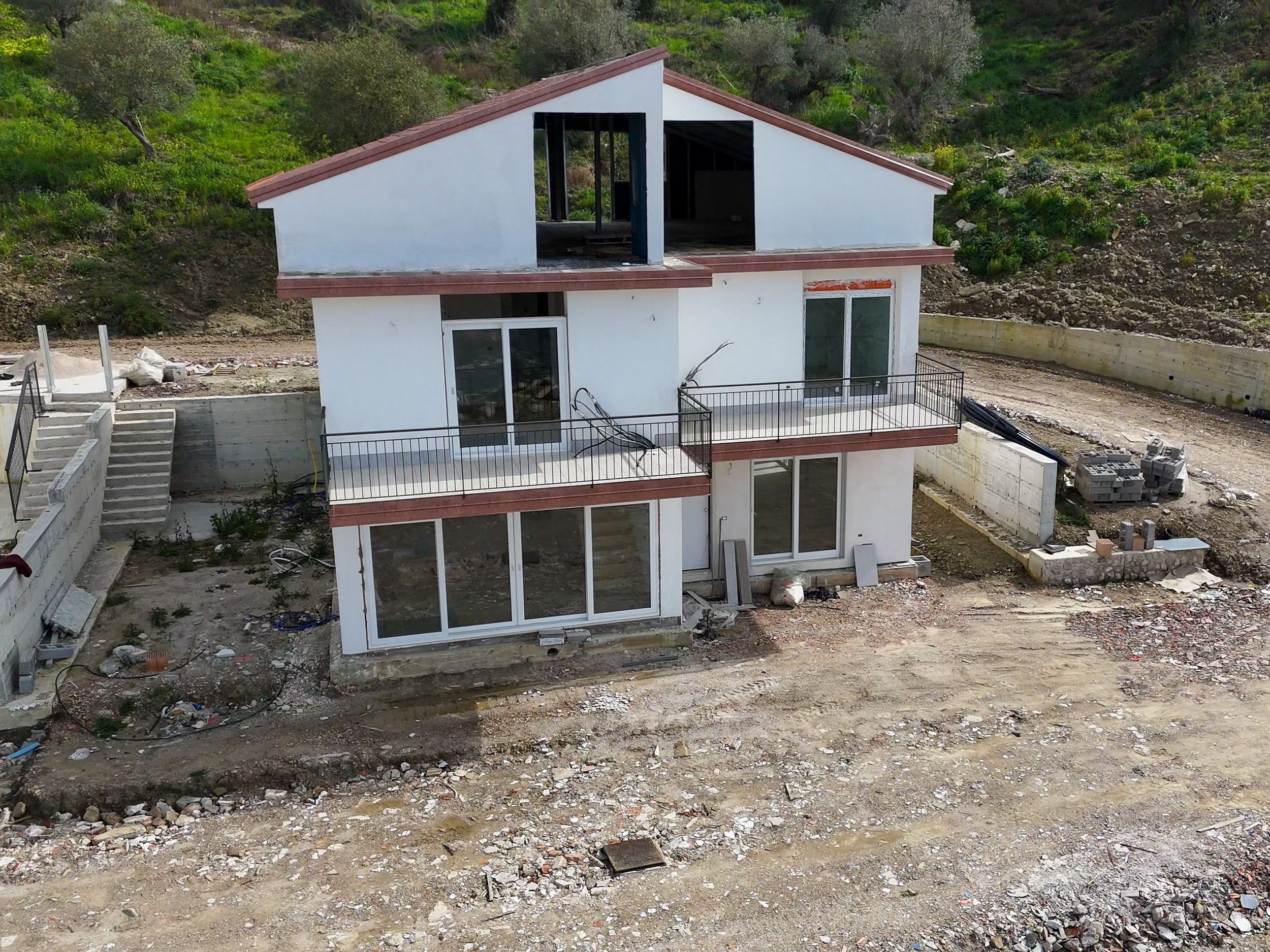 Villa bifamiliare con Giardino-Cod.Rif.020326