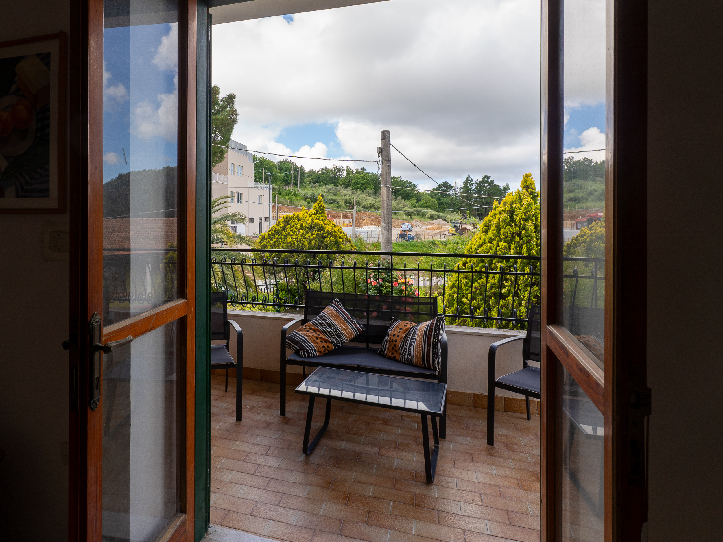 Appartamento indipendente con terrazzo e giardino Cod.Rif.180526