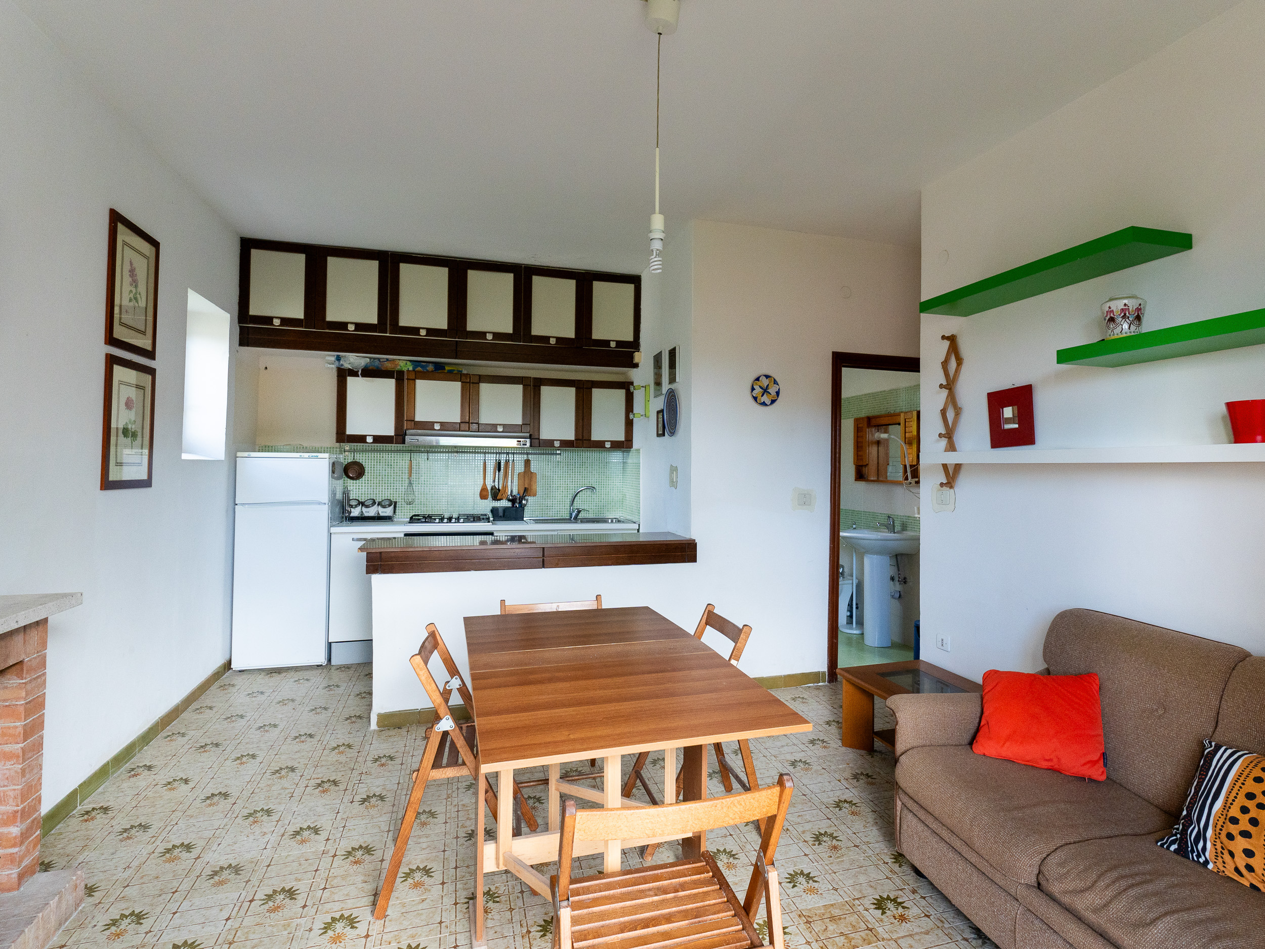 Appartamento indipendente con terrazzo e giardino Cod.Rif.180526