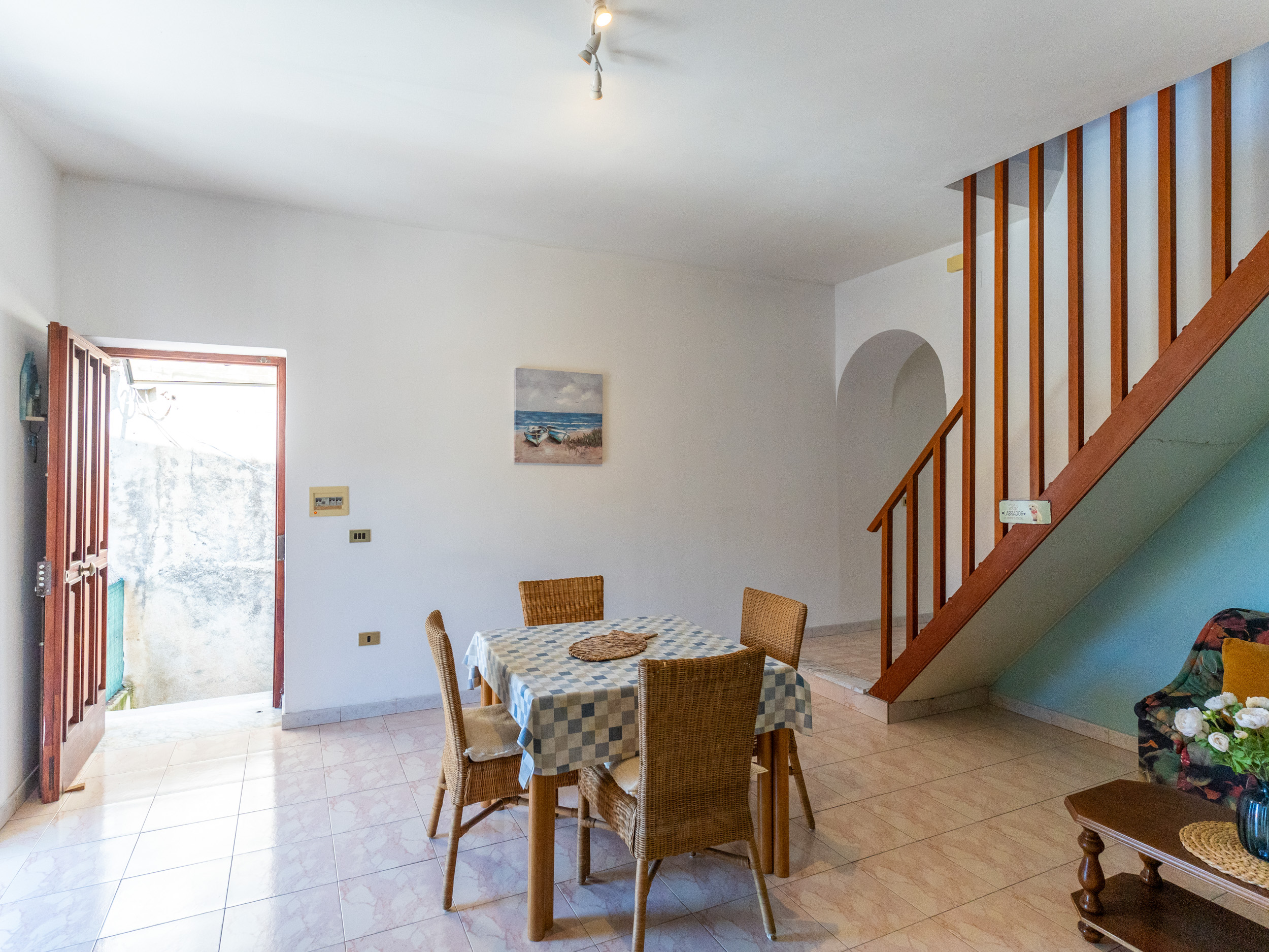l Borgo, il Mare e la Libertà di Vivere Subito-Cod.Rif:190626