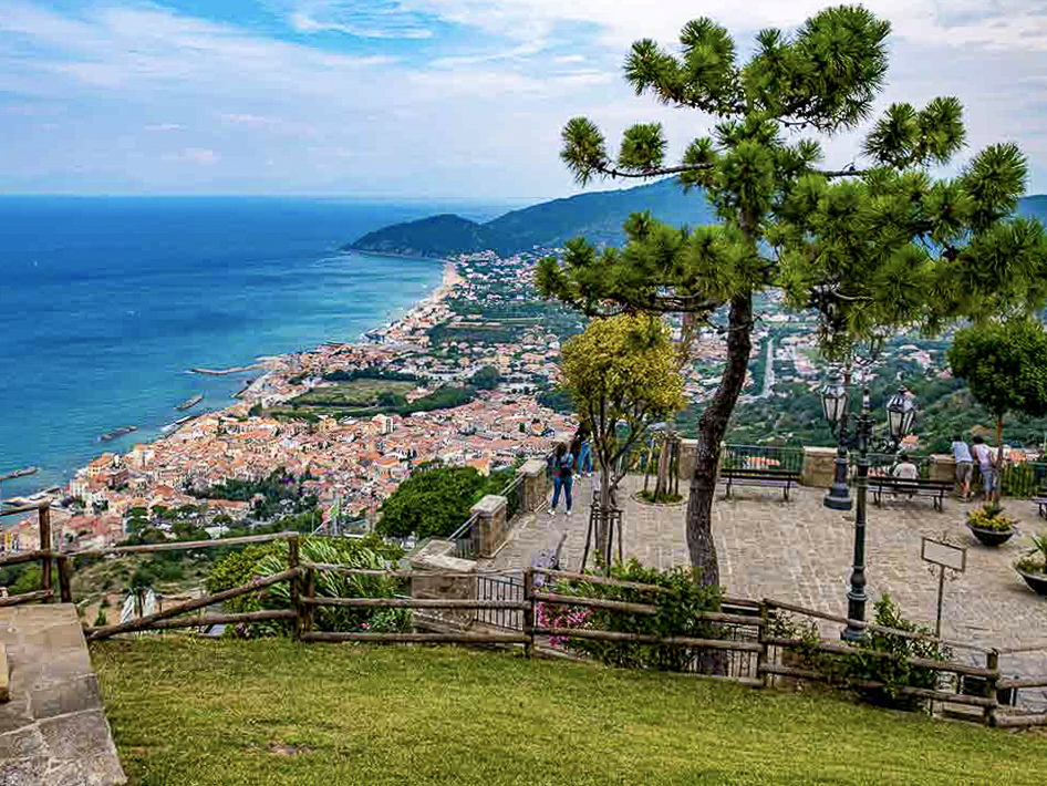 Un’attività unica, dentro la storia di Castellabate Cod.Rif130726