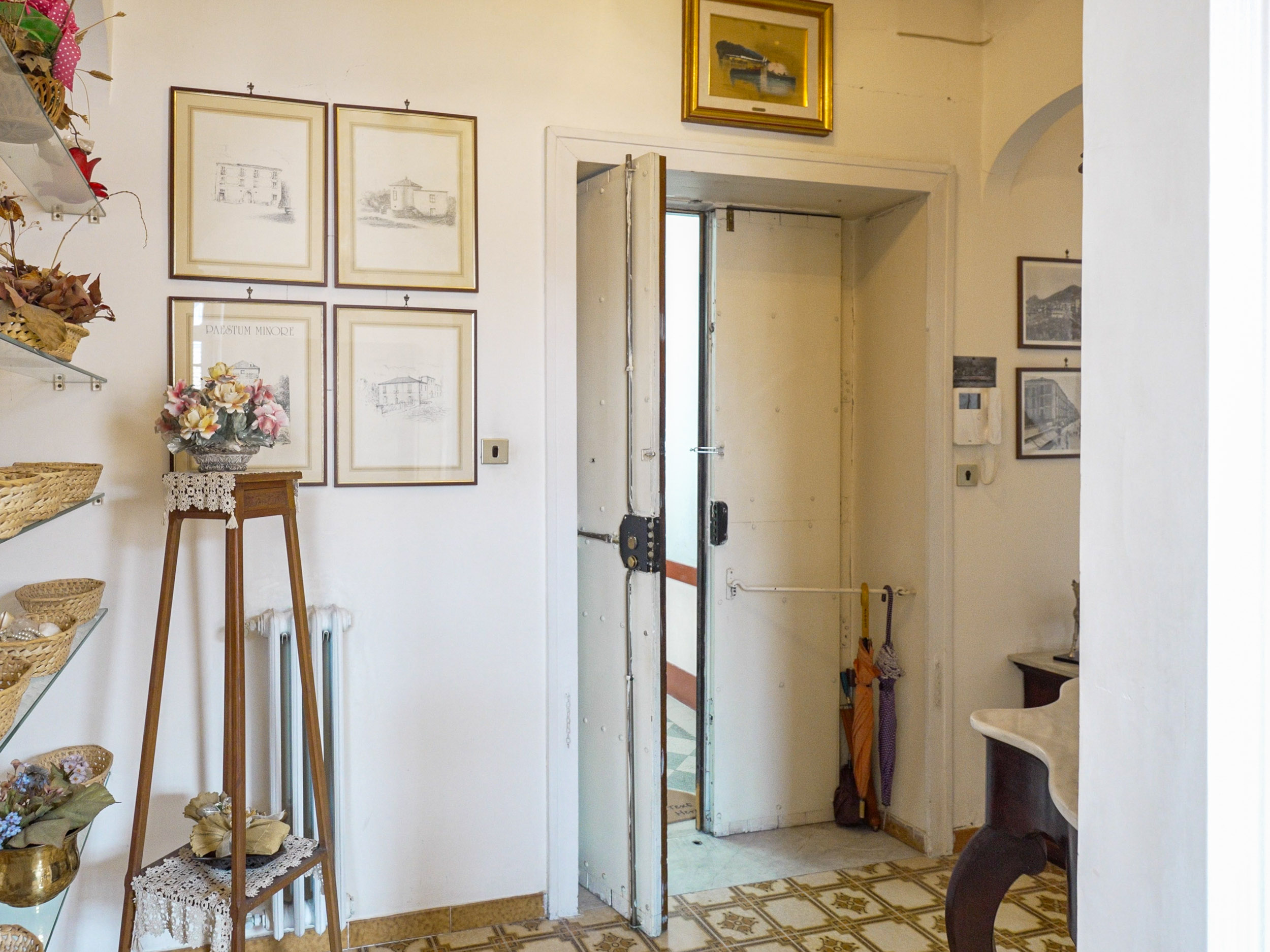 Una casa di prestigio da vivere e trasformare-Cod.Rif:080726