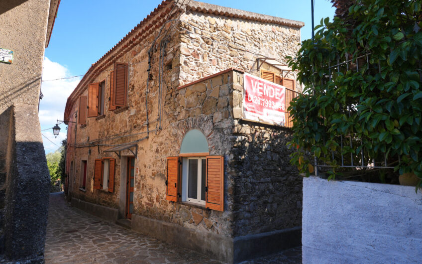 Dove Il Tempo si Ferma la Casa Ti Aspetta Cod.Rif170926