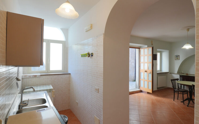 Dove Il Tempo si Ferma la Casa Ti Aspetta Cod.Rif170926