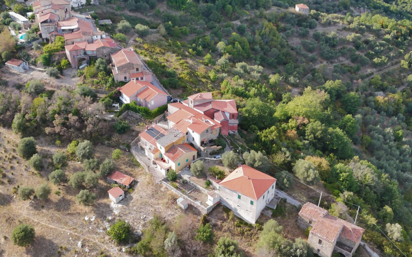 Dove Il Tempo si Ferma la Casa Ti Aspetta Cod.Rif170926
